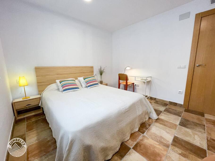 Casa Zunbeltz De 3 Habitaciones En Plena Montana Lezaun Ngoại thất bức ảnh